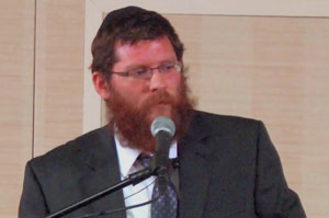 Rabbi Yitzchok Loewenthal 